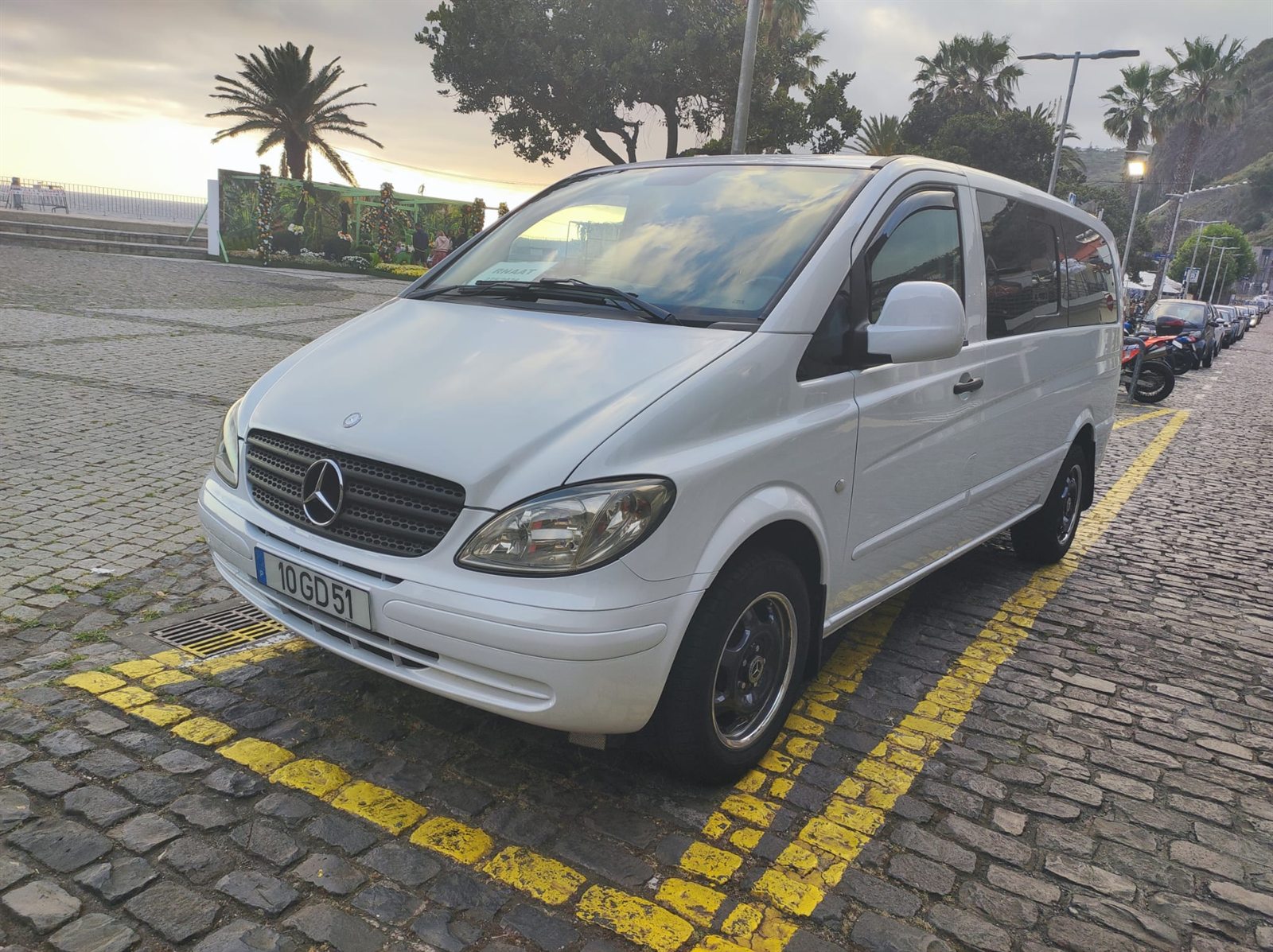 Vasco Taxis Mercedes van used for pre-booked tourist tours