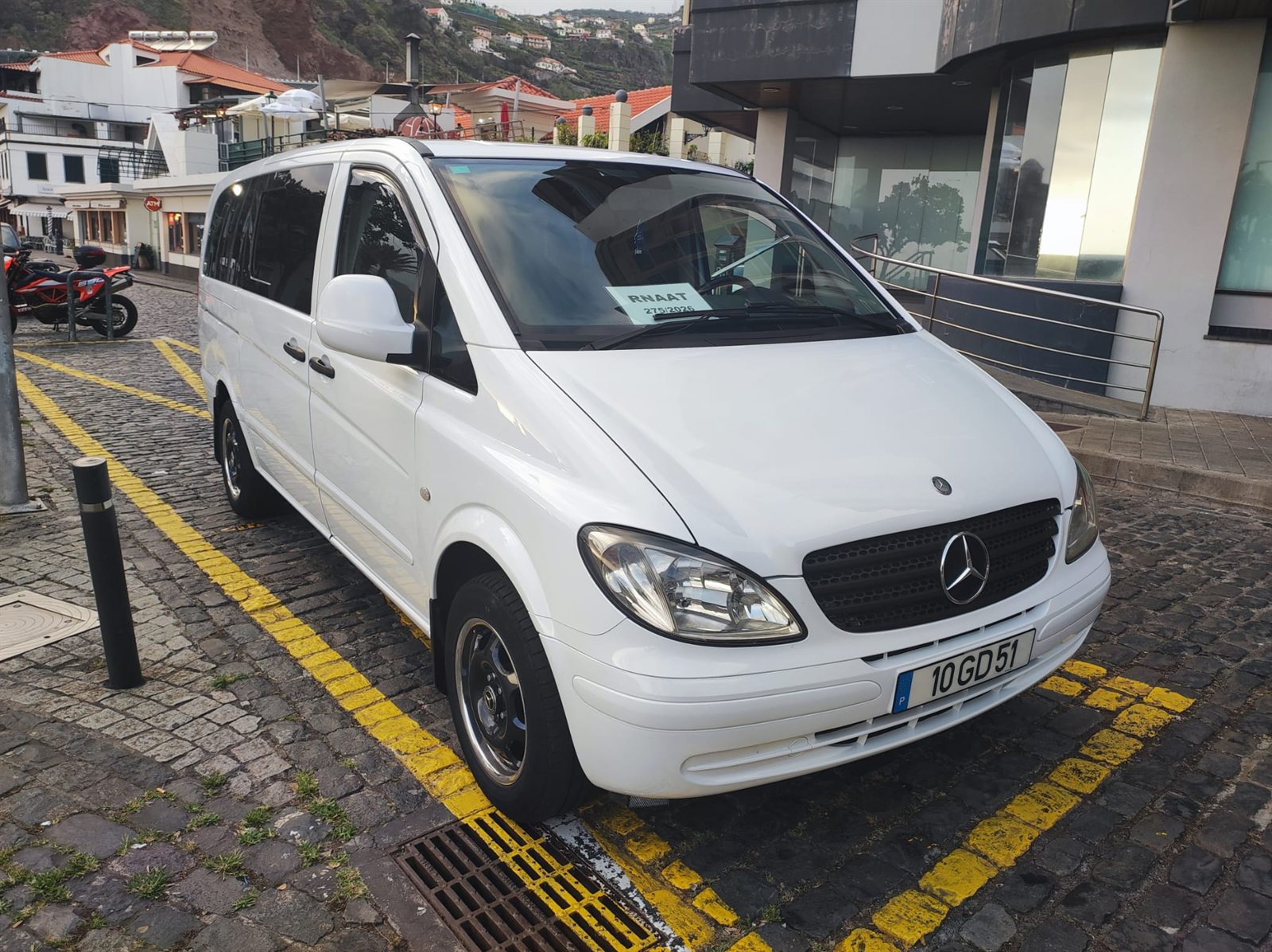 White Vasco Taxis Mercedes van for pre-booked tourist services
